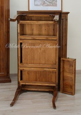 Classic style solid wood desk with inlaid top and 3 drawers